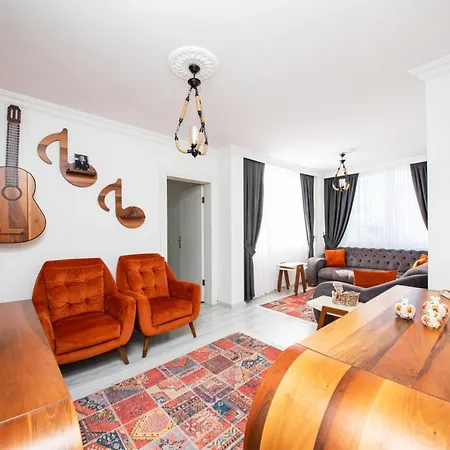 Villa Chic House With Shared Pool Near Sea In Yalikavak
