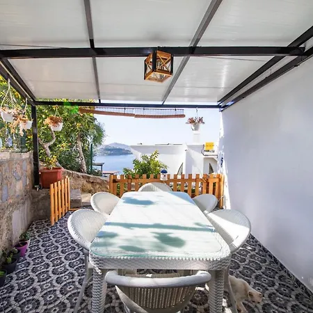 Chic House With Shared Pool Near Sea In Yalikavak Villa Gundogan (Bodrum)